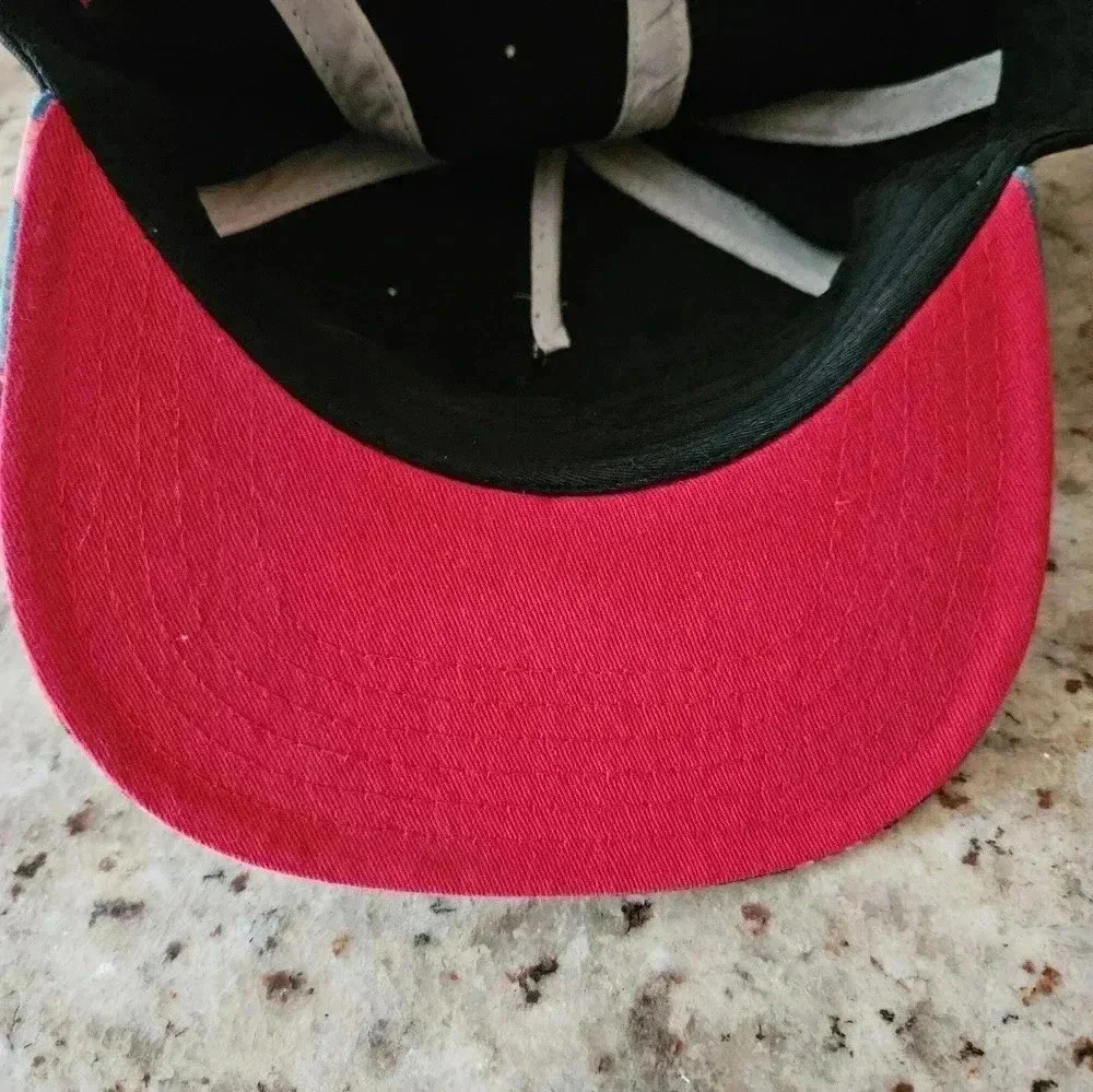 Marvel Universe Snapback Black Hat Cap Avengers Adjustable RN#115665